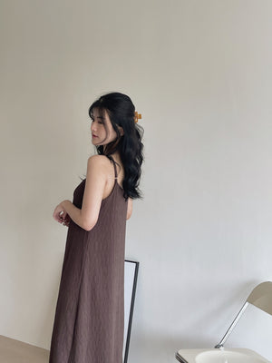 Clarette Vneck Dress / 小V领纹理长裙