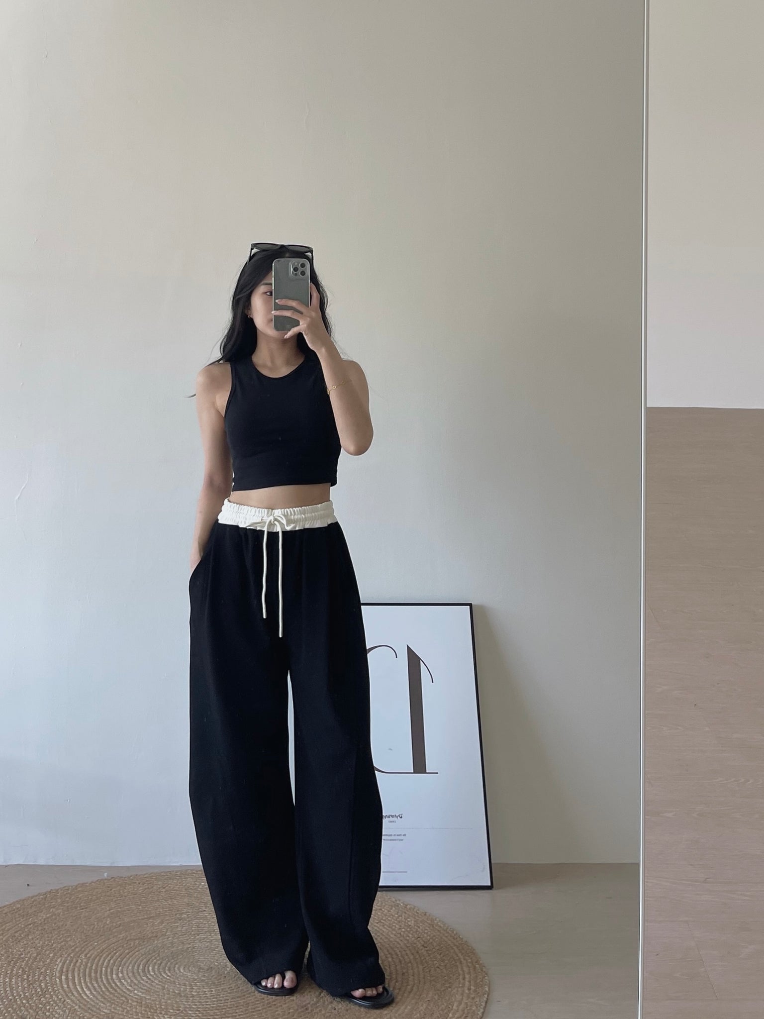 Spliced Waist Lounge Pants / 慵懒撞色拼接弯刀裤