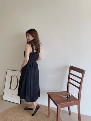 Laney Relaxed Dress  / 度假纹理面料长裙