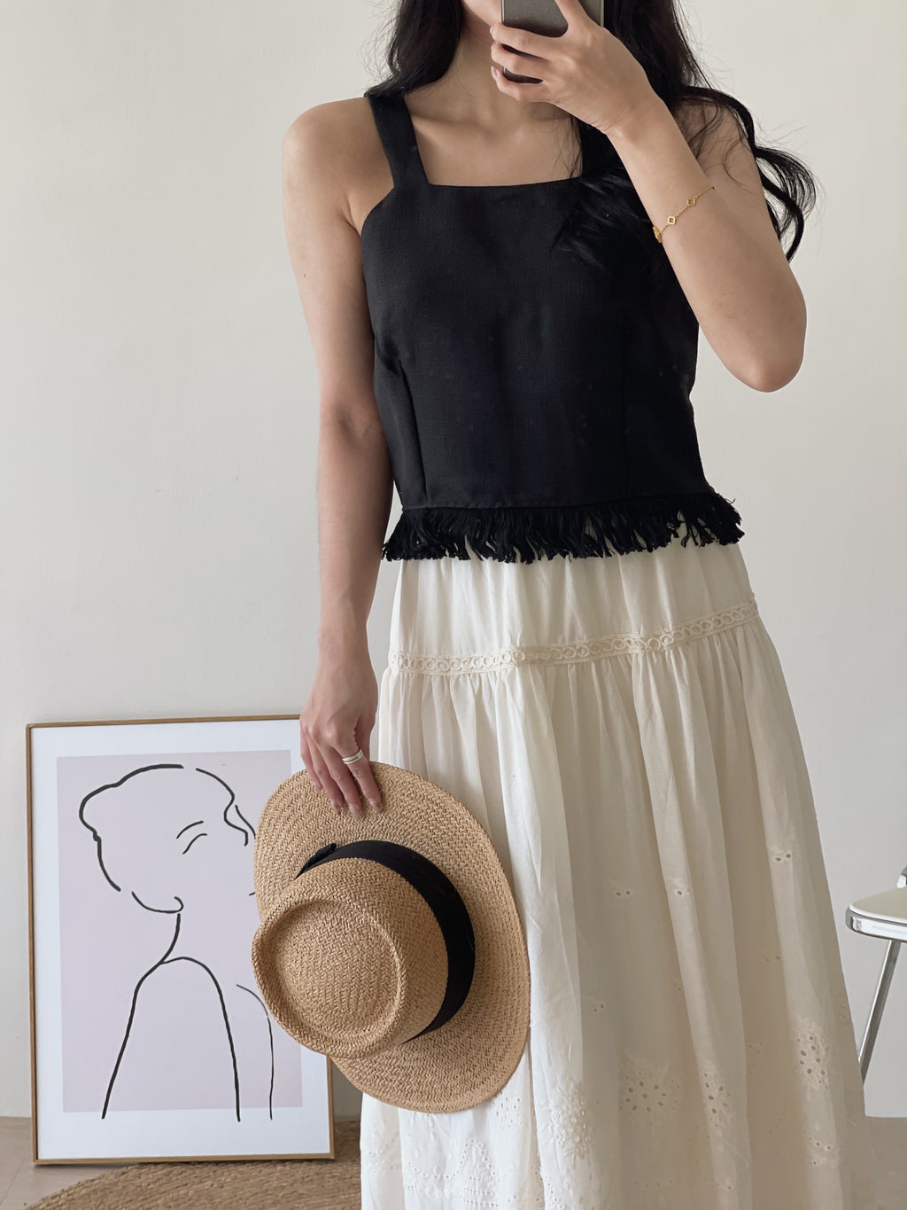 Vina Tassel Sleeveless Top / 流苏摆吊带上衣