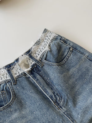 Diamond Lace Denim Pants / 镶钻拼接蕾丝牛仔长裤