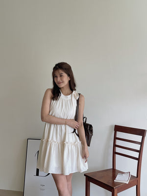 Ribbon Tie Dress / 蝴蝶结挂脖连衣裙