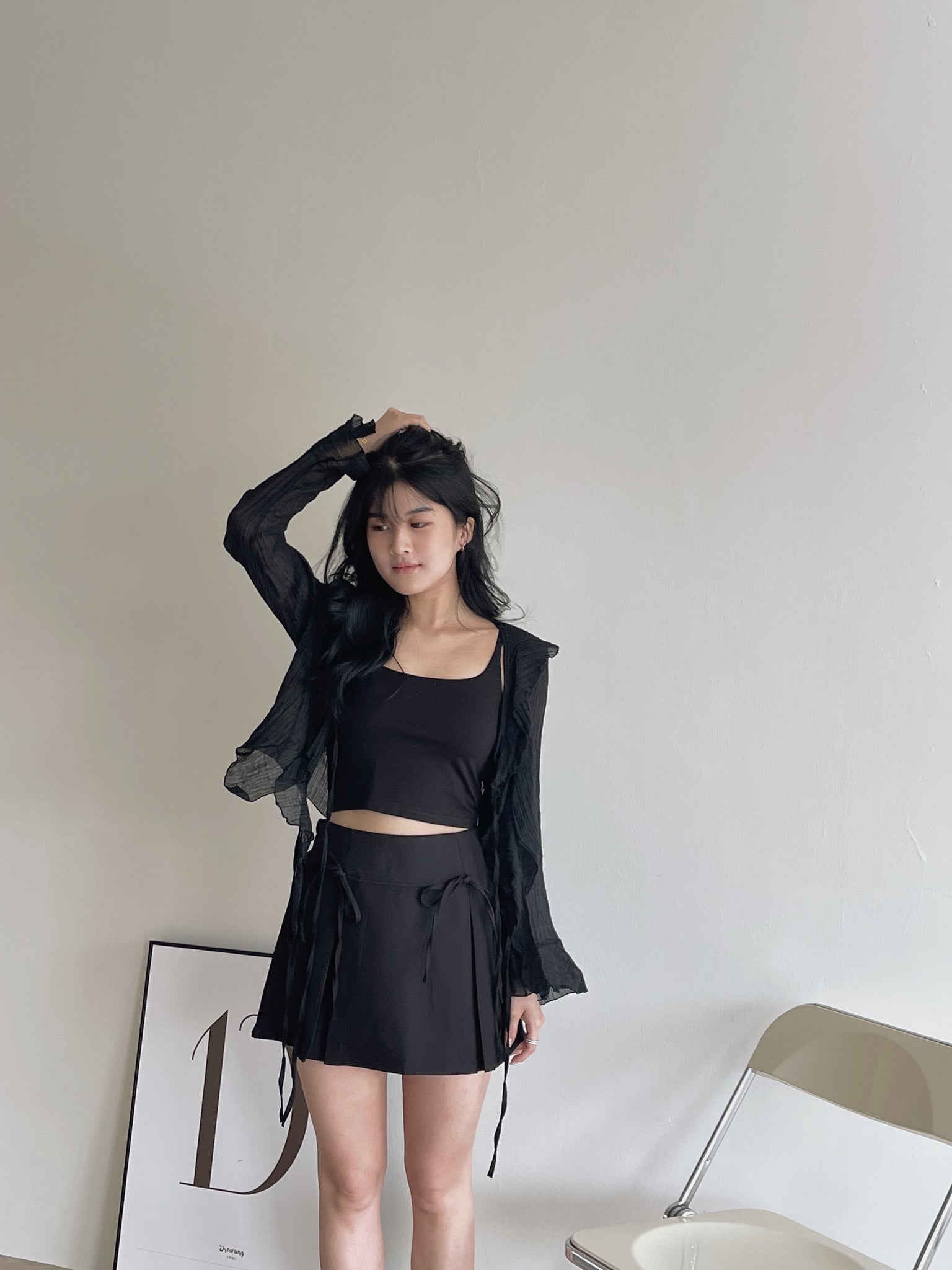 Belle Ruffle Blouse / 喇叭袖系带薄衫