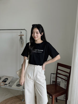 Simple Letters Tee / 简约字母T恤