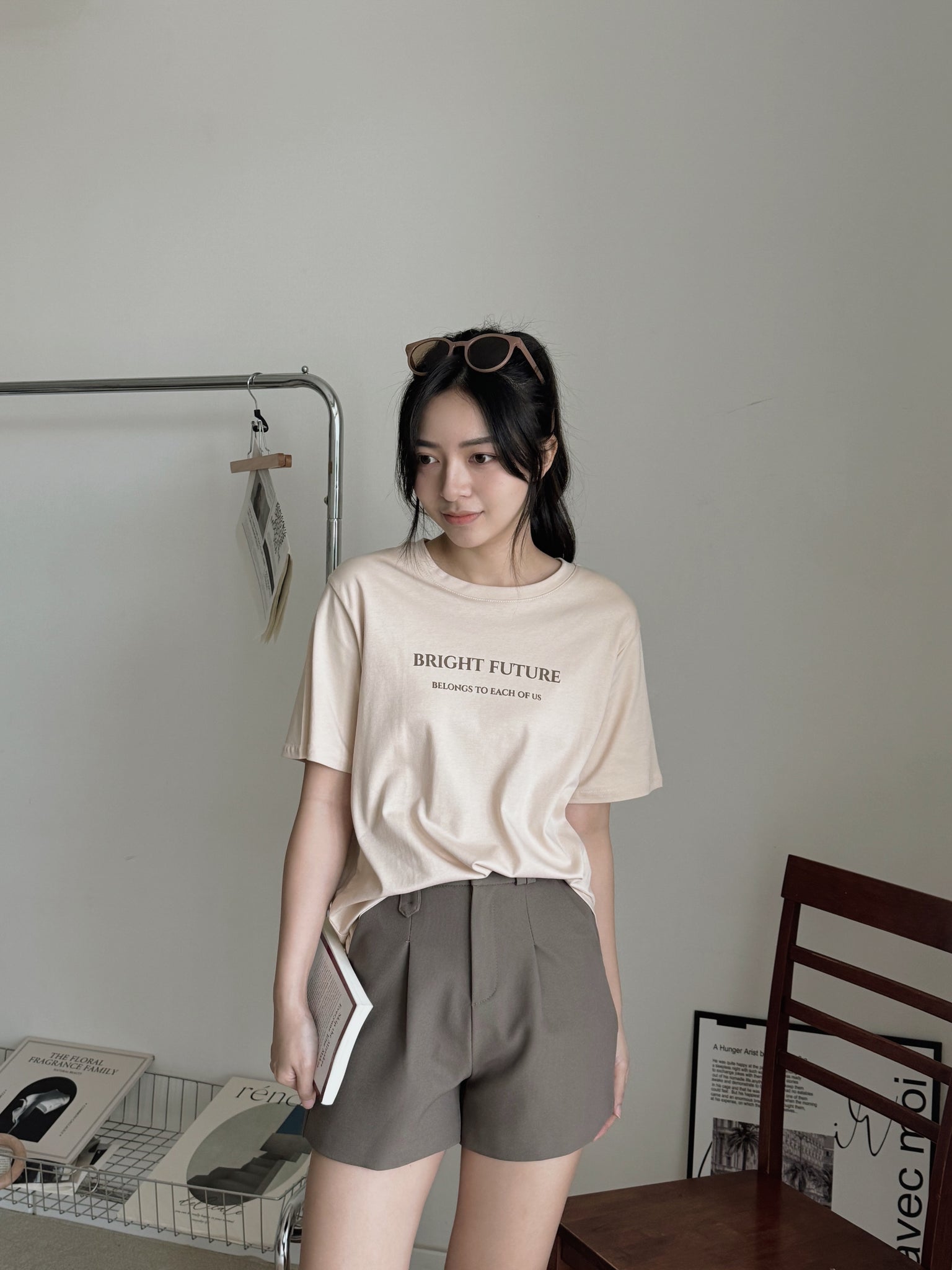 Simple Letters Tee / 简约字母T恤