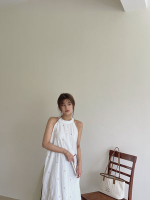 Brielle Embroidered Dress / 小花刺绣挂脖裙