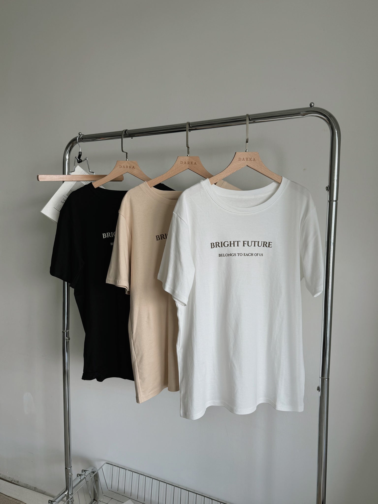 Simple Letters Tee / 简约字母T恤