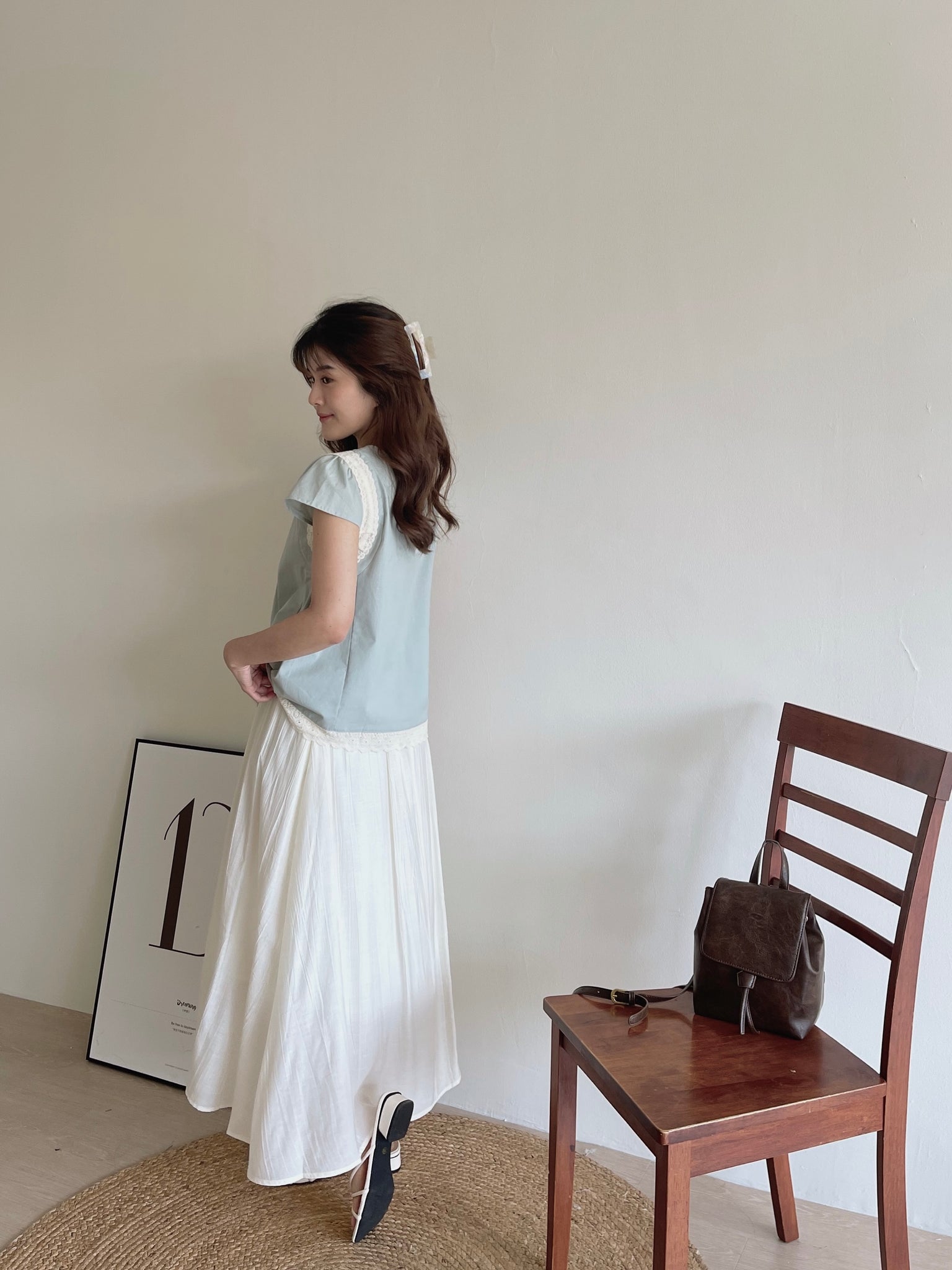 Lace Spliced Blouse / 蕾丝拼接牛仔上衣