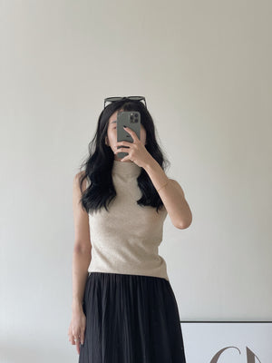 Knit Turtleneck Sleeveless Top / 半高领打底针织背心