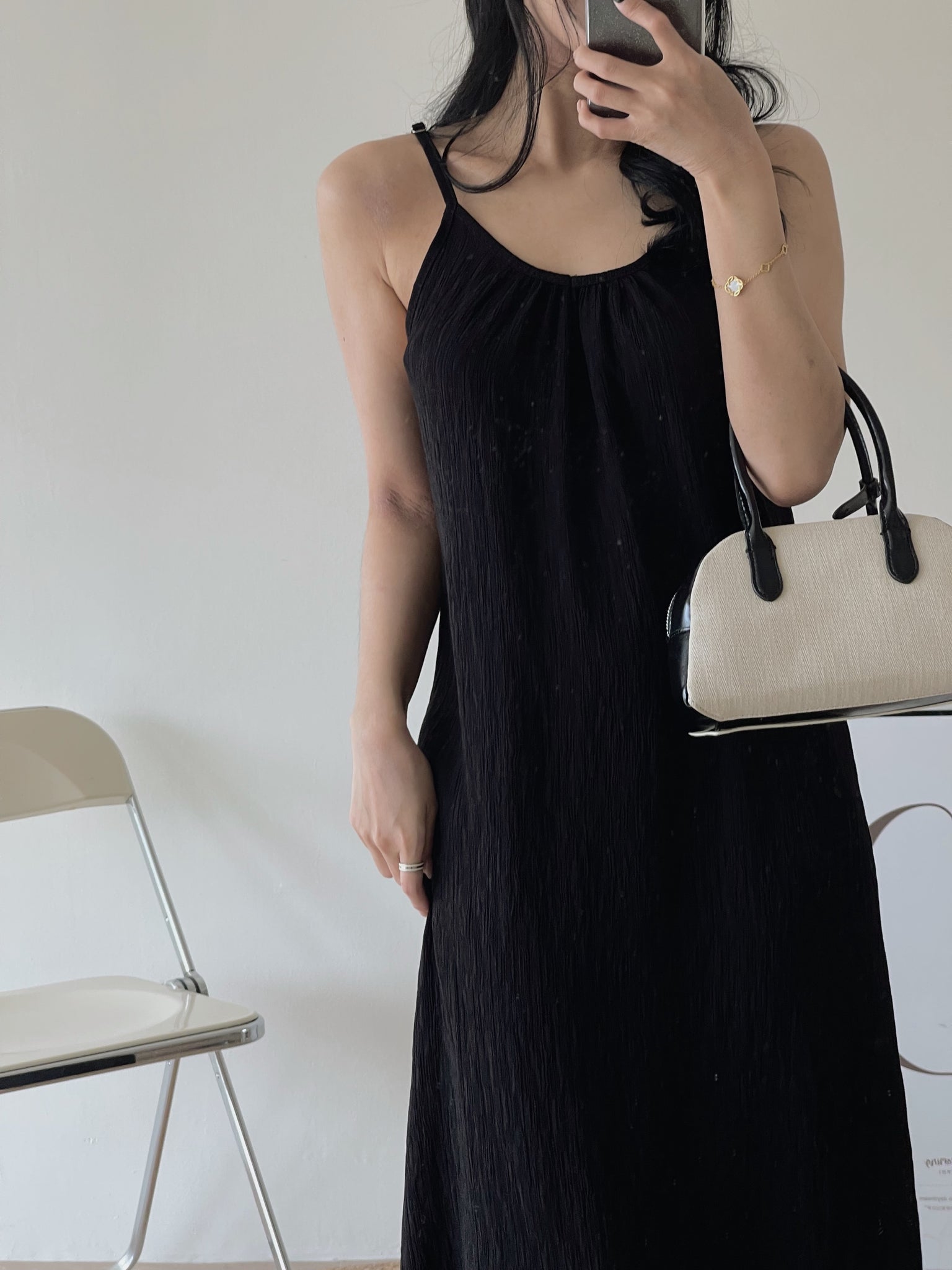 Clarette Vneck Dress / 小V领纹理长裙