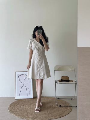 Amber Button Up Dress / 琥珀扣收腰连衣裙