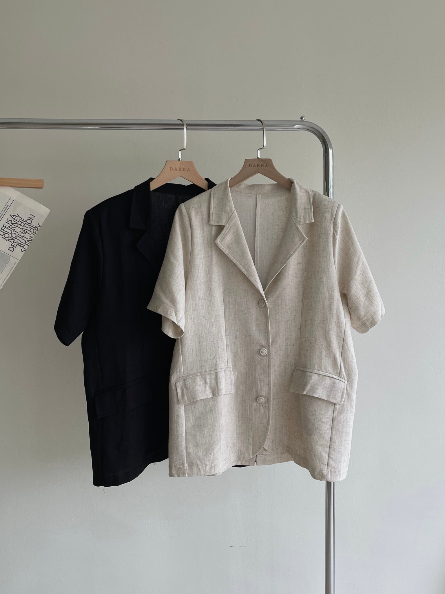 Linen Short Sleeves Blazer / 短袖亚麻西装外套