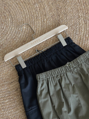 Pockets Cargo Skirt / 甜酷直筒工装裙