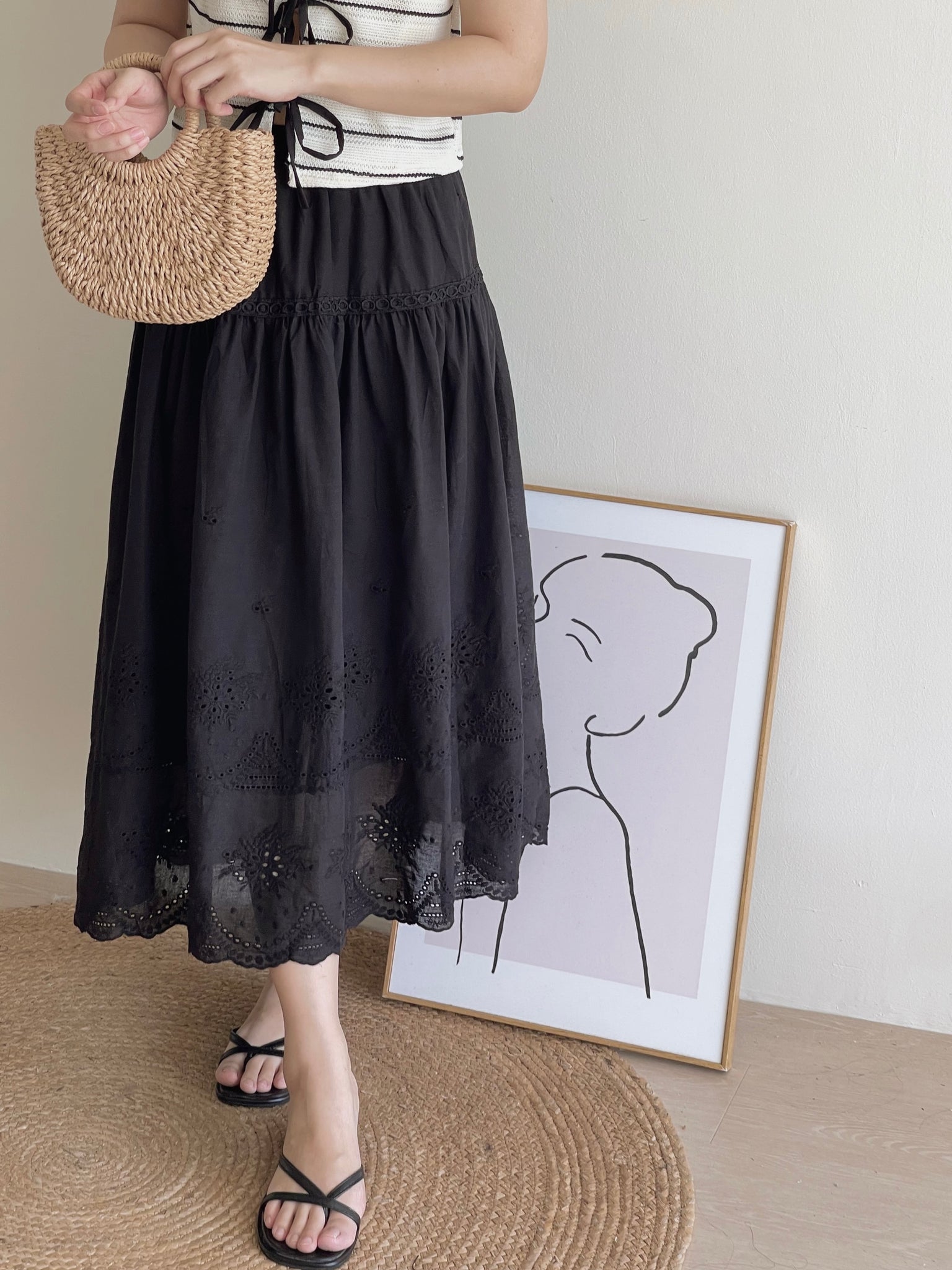 Jovie Lace Skirt / 蕾丝拼接伞裙