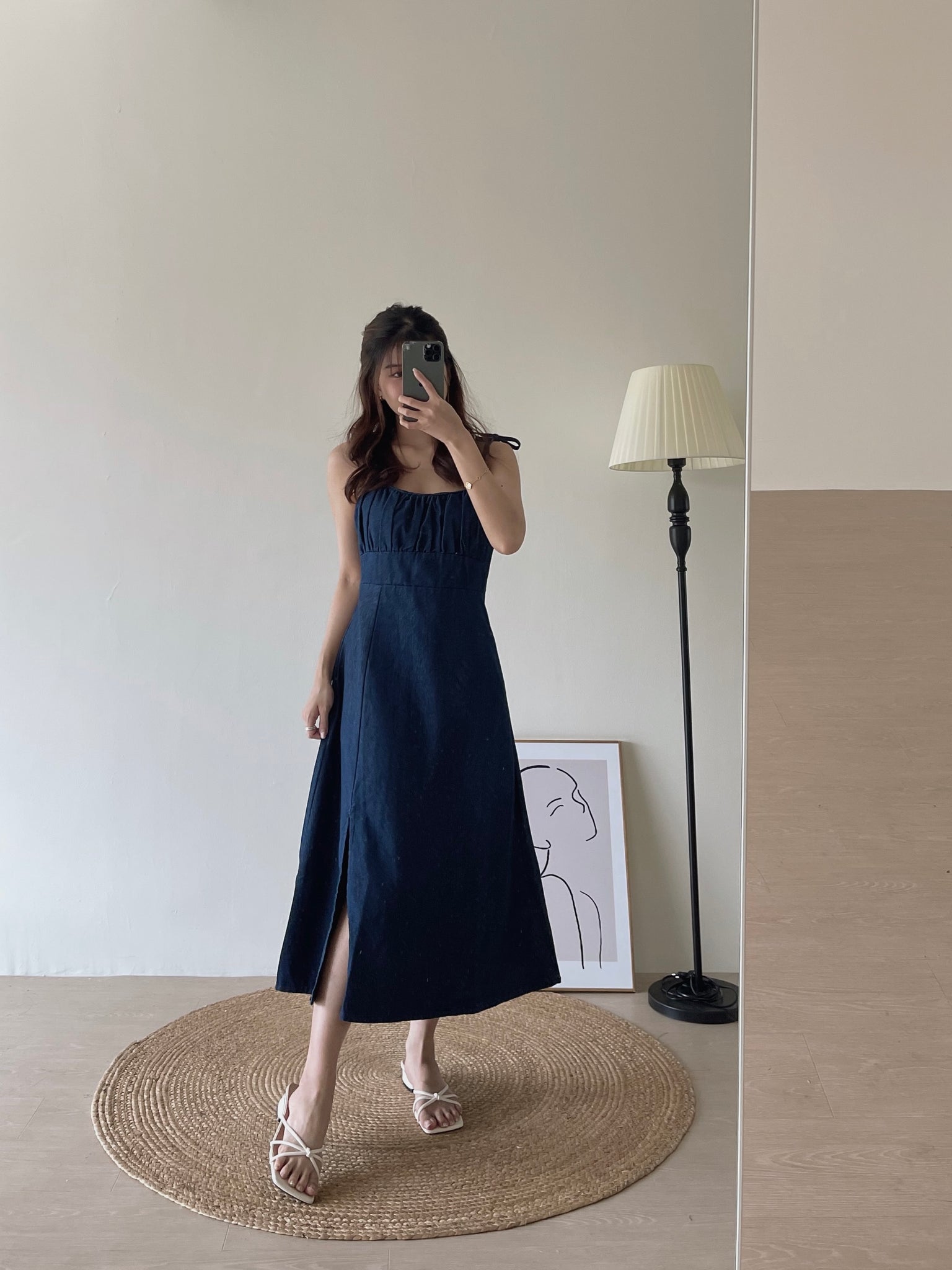 Evra Spaghetti Midi Dress / 复古甜美收腹中长裙