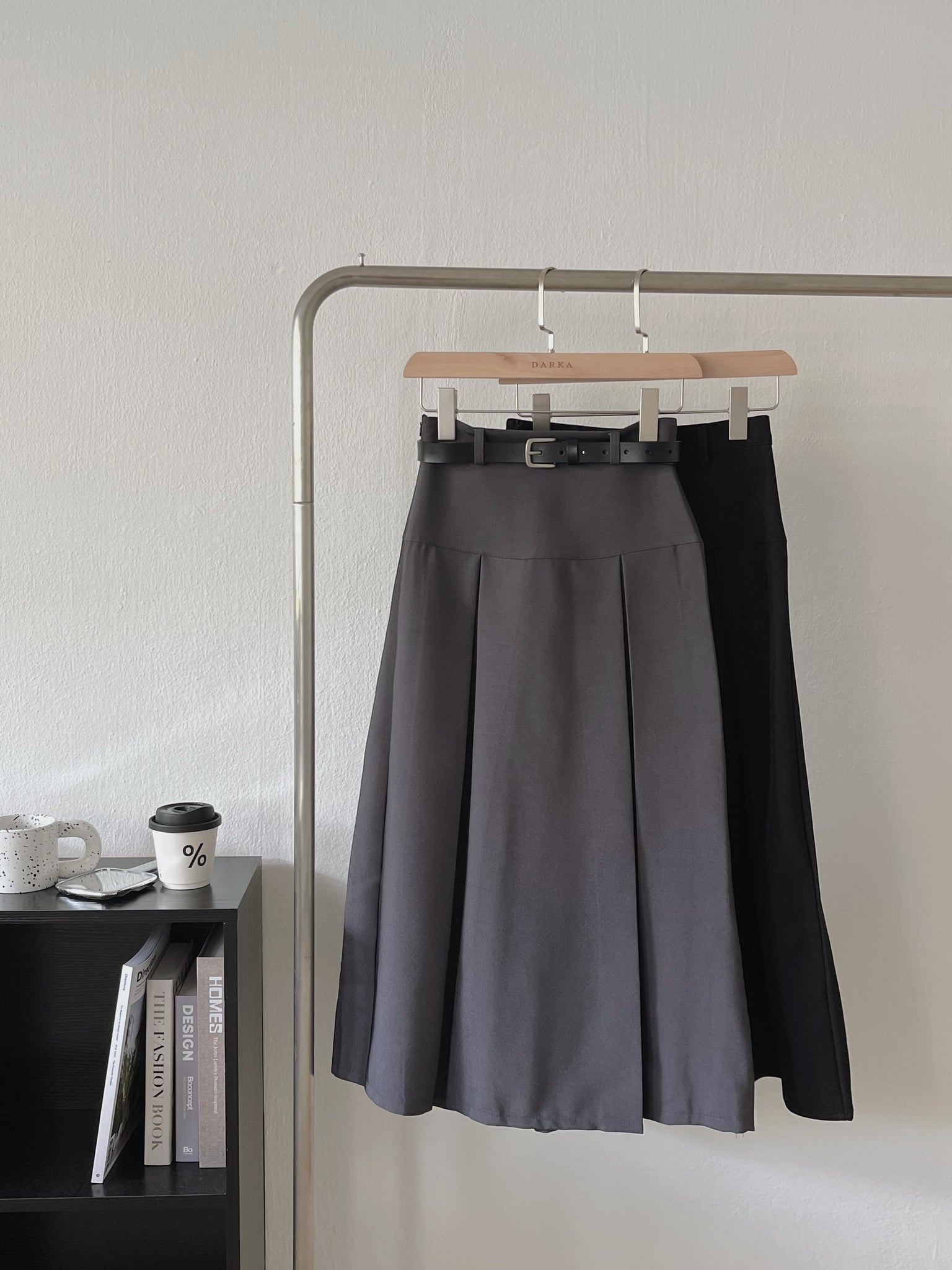 Kaia Suit Midi Skirt / 酷甜女孩压褶半身裙 - Grey